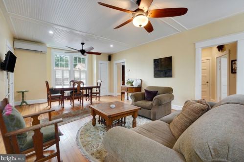 6710 Westmoreland Ave, Silver Spring MD 20912-4406 exterior