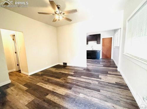 936 Abriendo Ave, Pueblo, CO 81004-2515