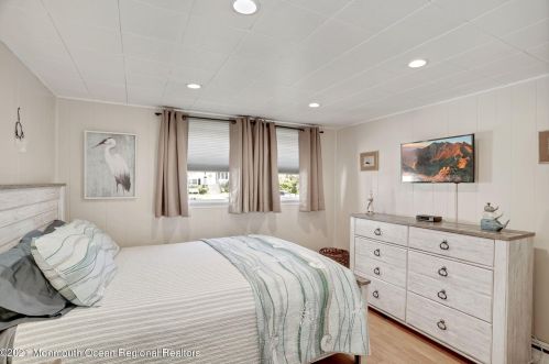 50 David Ter, Tinton Falls NJ 07701-6202 exterior