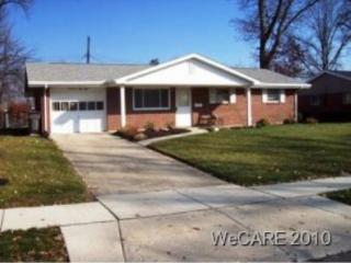 1758 Leland Ave, Lima, OH 45805-1829