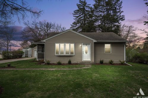 11500 Bell Rd, Lemont, IL 60439-8722