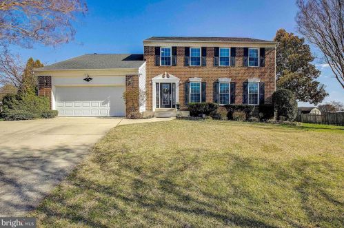 1001 Ice Castle Ct, Gambrills, MD 21054-1564
