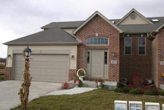 11237 Pike Pl, Crown Point IN  46307-7690 exterior