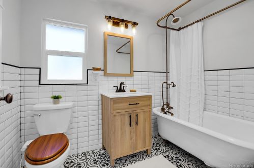 729 Cornell Ave, Englewood CO  80113-1666 exterior