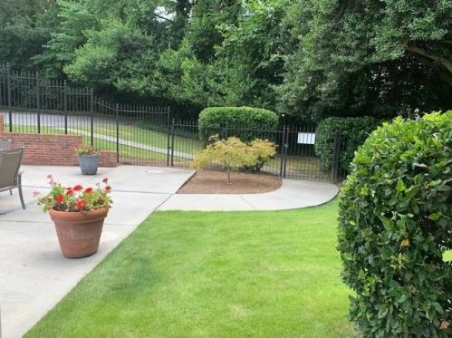 1673 Executive Park Ln, Atlanta GA  30329-3132 exterior