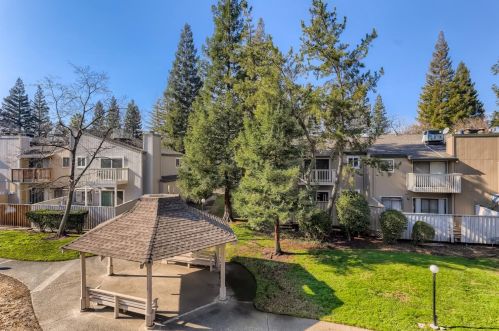 5615 Victoria Ln, Citrus Heights, CA 95610-7613