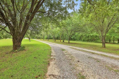 4203 Mason Creek Rd, Winston GA  30187-1558 exterior