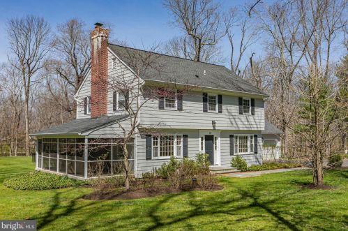 23 Honeybrook Dr, Princeton NJ  08540-7408 exterior