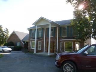 6274 Fairview Rd, Hixson, TN 37343-3417
