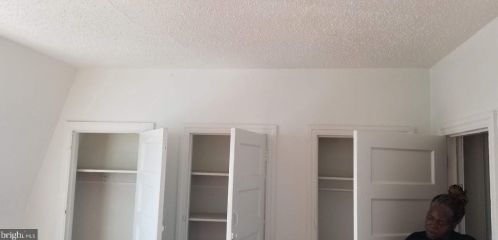 5022 12 St, Philadelphia PA 19141-3518 exterior