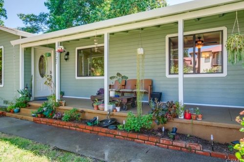 1727 Arcadian Ave, Chico, CA 95926-3108