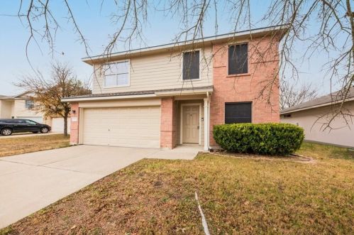 818 Lavaca Loop, Webberville TX  78621-5972 exterior