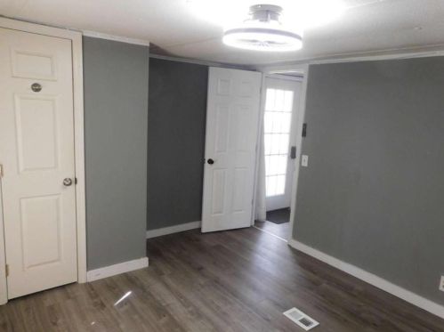 714 Peachtree Rd, Jefferson GA  30549-1560 exterior