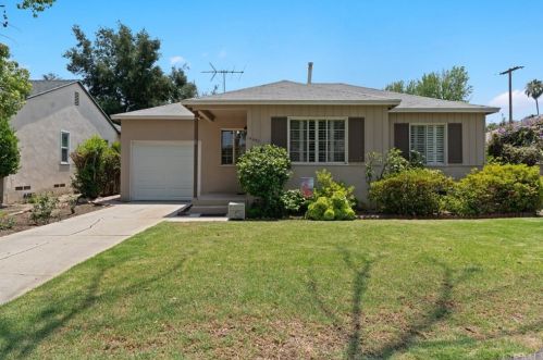 14650 Morrison St, Van Nuys, CA 91403-1649