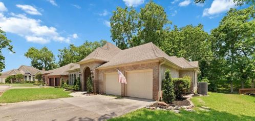 4830 Lake Village Dr, Fulshear, TX 77441-4007