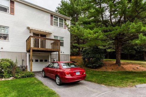 76 Rockledge Loop, Torrington CT  06790-3065 exterior