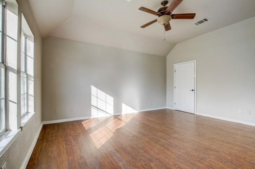 8704 Dorman Cv, Austin TX  78717-4809 exterior