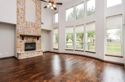 5967 Hidden Creek Ln, Frisco TX  75034-4645 exterior