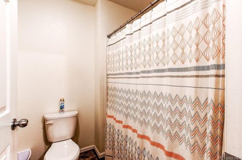 1909 Jade Ave, Denver CO 80603-5867 exterior