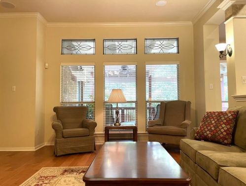 1916 Creole Dr, Austin TX  78727-3420 exterior