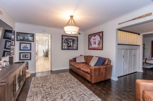 9439 Friendly Woods Ln, Whittier CA 90605-1657 exterior