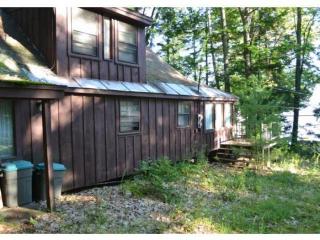 25 Massasecum Lake Rd, Bradford, NH 03221-3705
