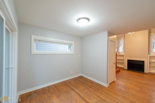 855 Greenwood Ave, Atlanta GA  30306-4702 exterior