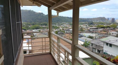 835 Puunani Pl, Honolulu HI  96817-7312 exterior