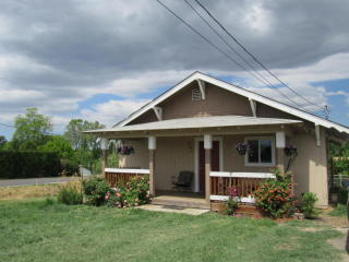 501 3rd Ave, Zillah, WA 98953-9683
