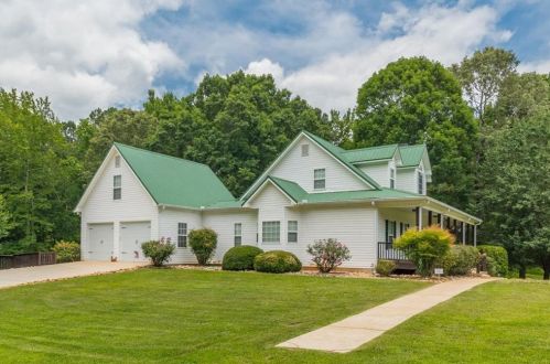 476 Holder Rd, Temple, GA 30179-3519