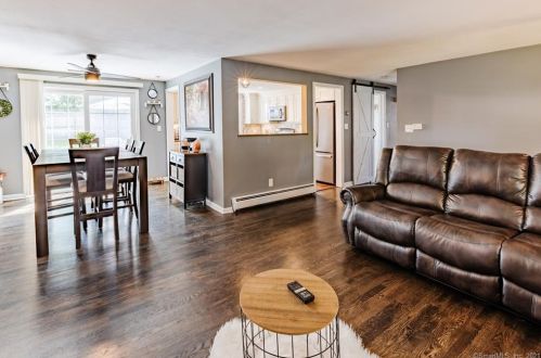 201 Fairlawn Dr, Torrington CT  06790-5809 exterior