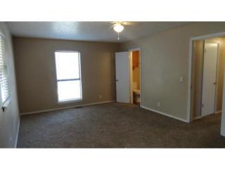 1909 Terryton Dr, Norman, OK 73071-1028