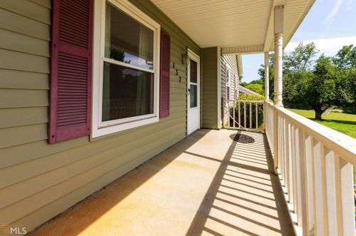 132 Woodcrest Way, Mcdonough, GA 30253-8220