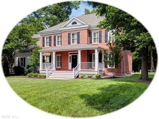 174 Lakewood Dr, Williamsburg, VA
