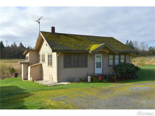 641 Axton Rd, Bellingham, WA 98226-7435