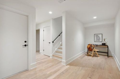 454 Beverly Rd, Atlanta GA  30309-2731 exterior
