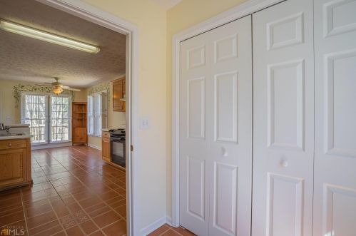 60 Monte Ln, Jefferson GA  30549-6904 exterior