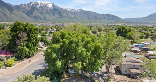 390 100, Woodland Hills UT 84653-9443 exterior