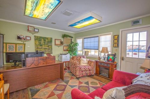 31 Wells Rd, Granby CT  06035-1604 exterior