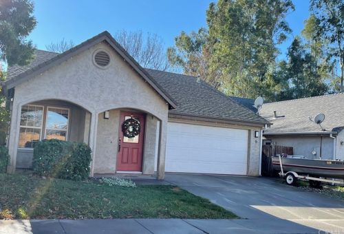 5 Dorset Ct, Chico, CA 95973-9179
