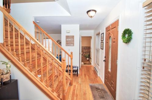 29 Boston St, Torrington CT  06790-4024 exterior