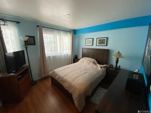 1780 Bancroft Ave, San Francisco CA  94124-7605 exterior