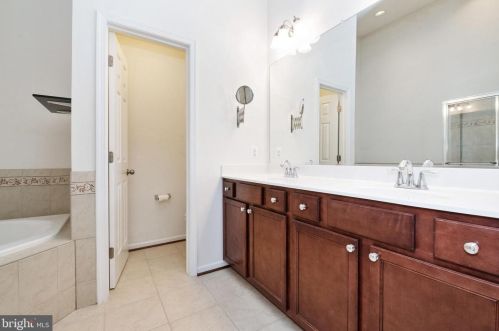 665 English Ivy Way, Aberdeen MD  21001-2672 exterior