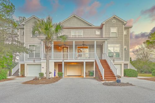 301 Kinloss Country Ln, Mount Pleasant, SC 29466-9263