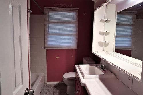 4858 Eastline Dr, Fort Worth TX  76119-4618 exterior