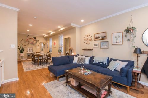 413 Belgrade St, Philadelphia PA 19125-2622 exterior