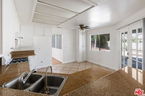 9193 Middlefield Dr, Riverside CA  92508-6258 exterior