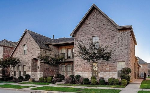 4272 Comanche Dr, Carrollton TX 75010-3300 exterior