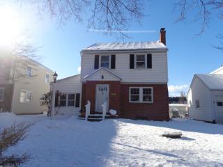 3835 Brisban St, Harrisburg PA  17111-2226 exterior