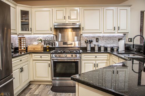 58 Overlook Heights Way, Stockbridge GA  30281-6014 exterior